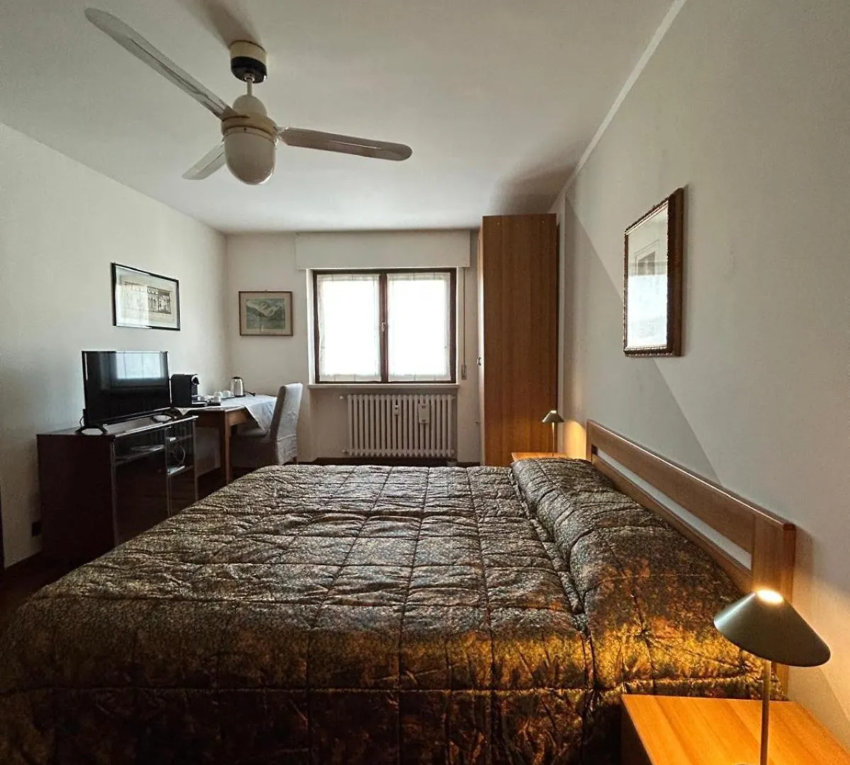 Guest house Mansarda Di Charme A Verona Italy
